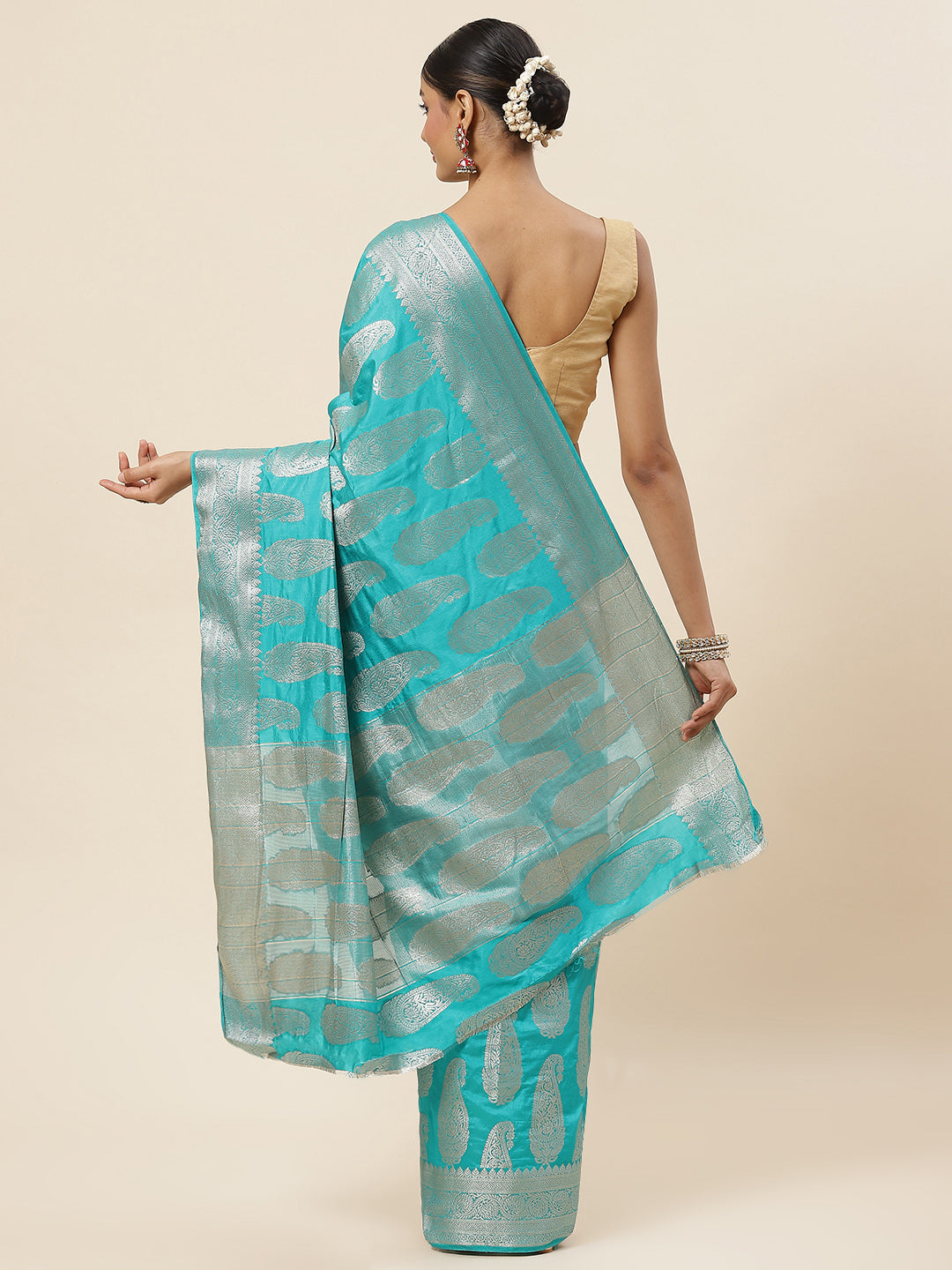 Zari Paisley Woven Handloom Saree