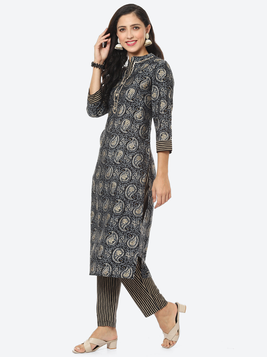 Paisley Printed Muslin Kurti With Pant