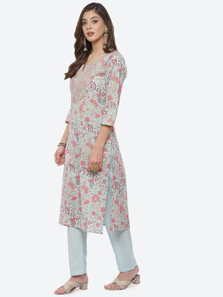 Zari Neck Embroidered Cotton Kurta With Pant