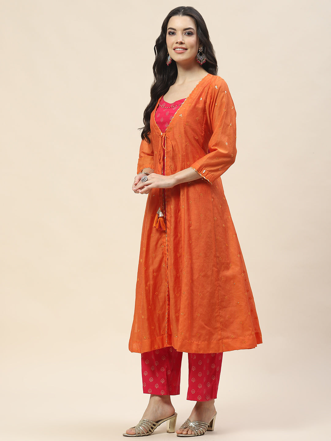 Embroidered Chanderi Kurta With Cape & Pants