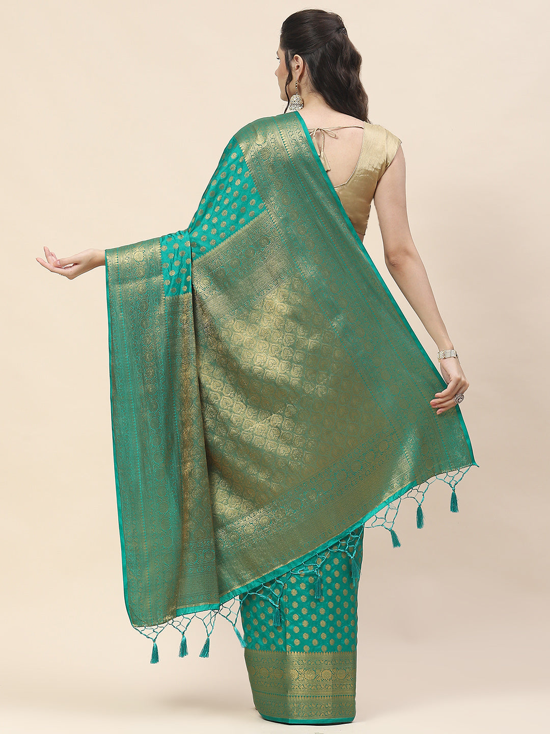 Zari Border Booti Woven Handloom Saree