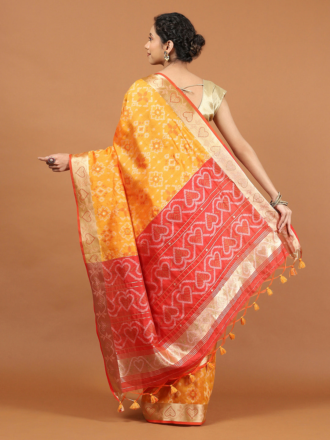 Woven Border Booti Art Silk Saree