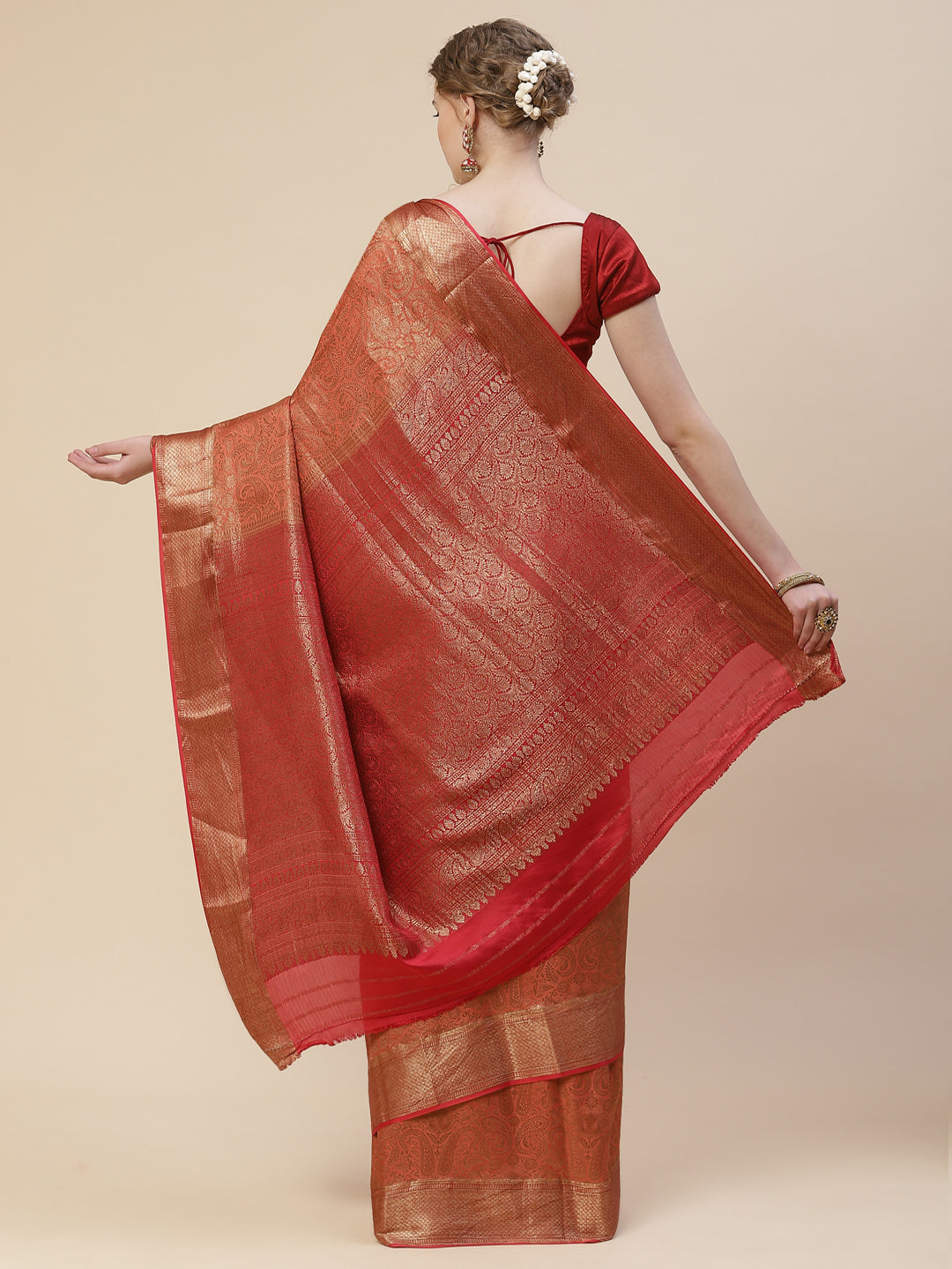 Antique Jaal Crepe Plain Saree