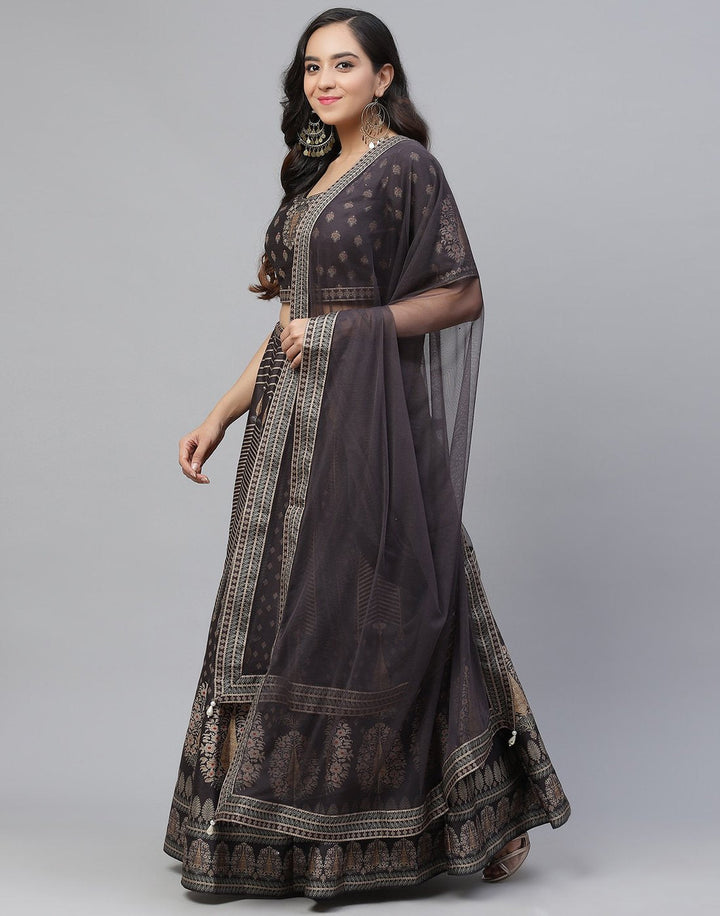 Art Tussar Lehenga With Net Dupatta