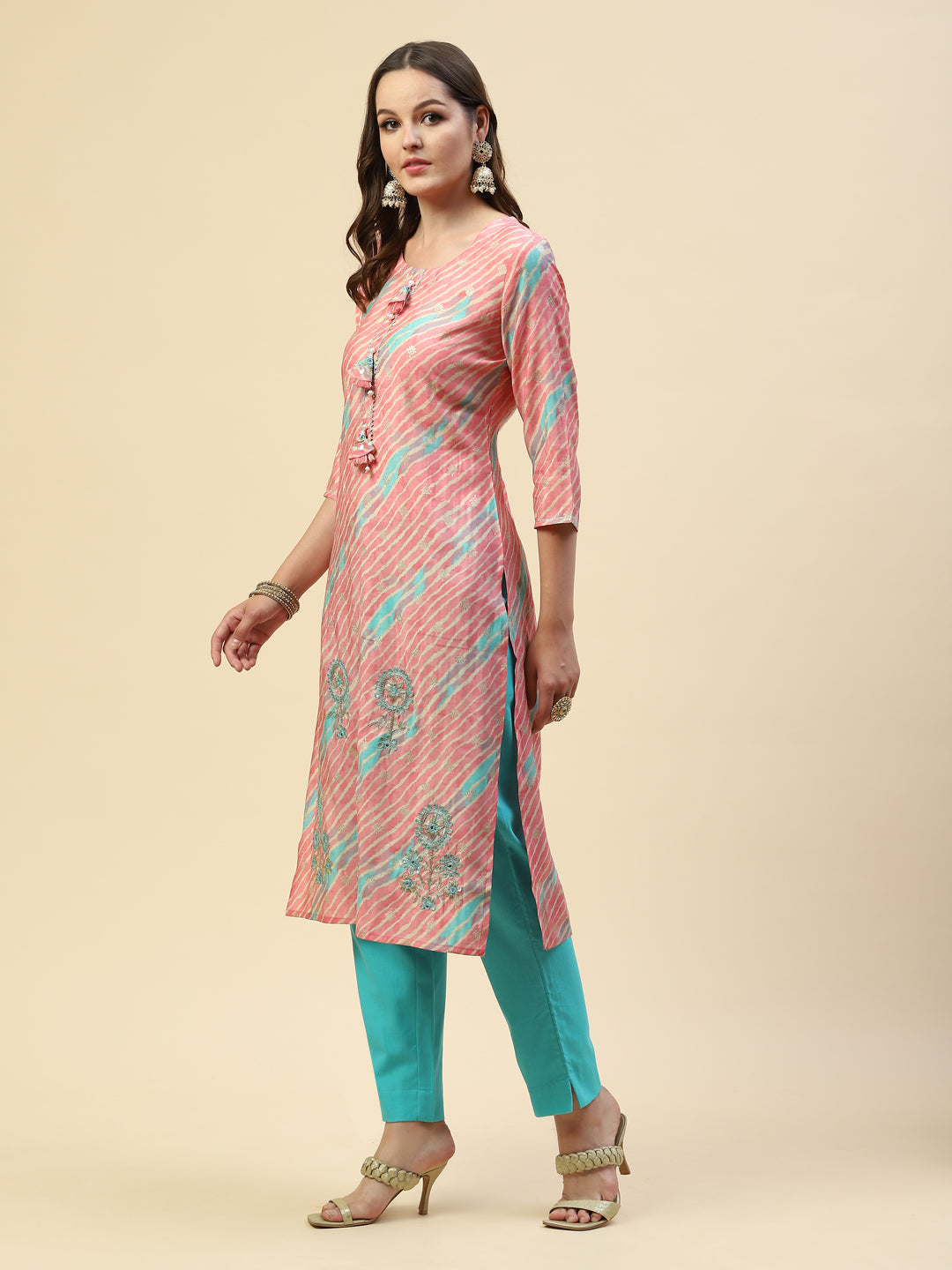 Printed Embroidered Muslin Kurta