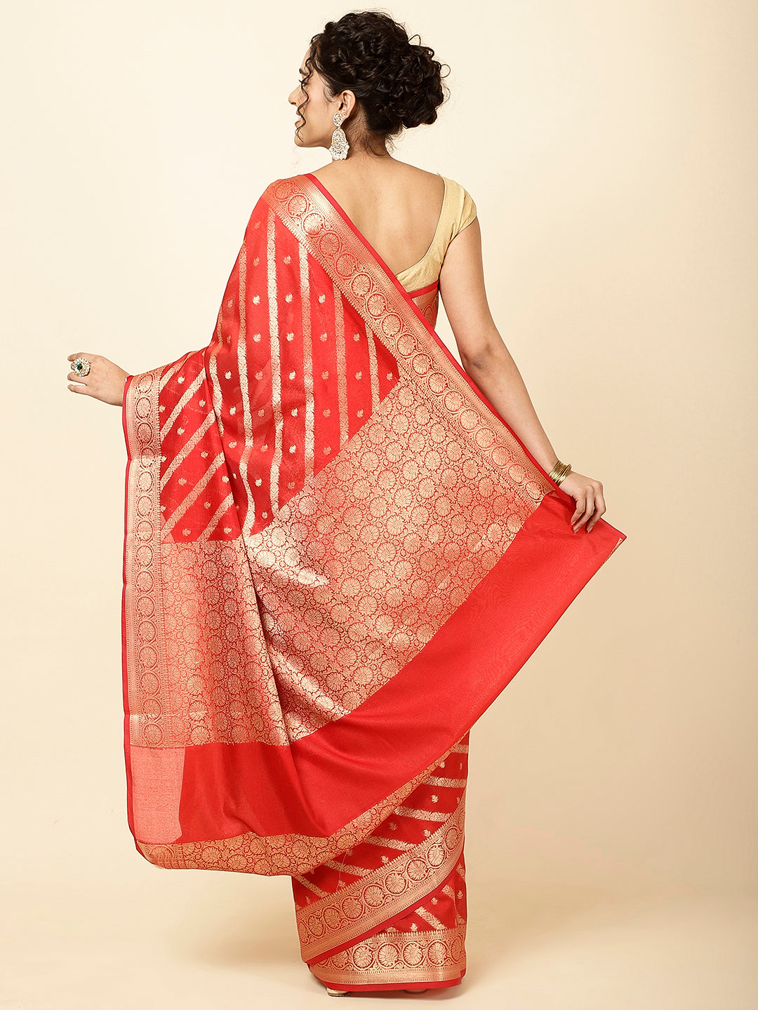 Zari Jaal Woven Cotton Saree