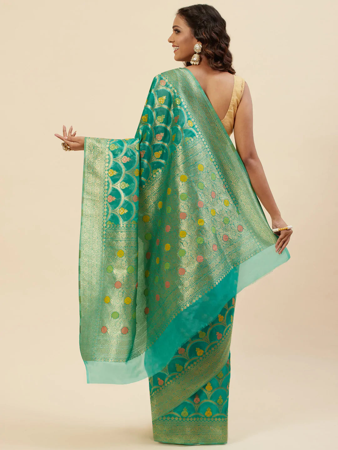 Zari Jaal Handloom Woven Saree
