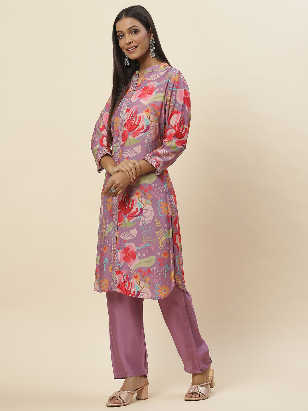 Floral Printed Muslin Kurta With Pants