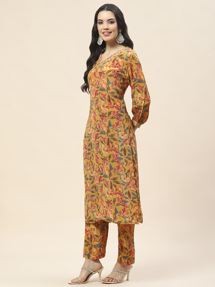 Printed Crepe Kurta With Pants