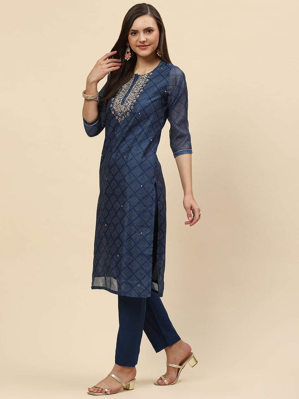 Mirror Embroidered & Printed Chanderi Kurta With Pants