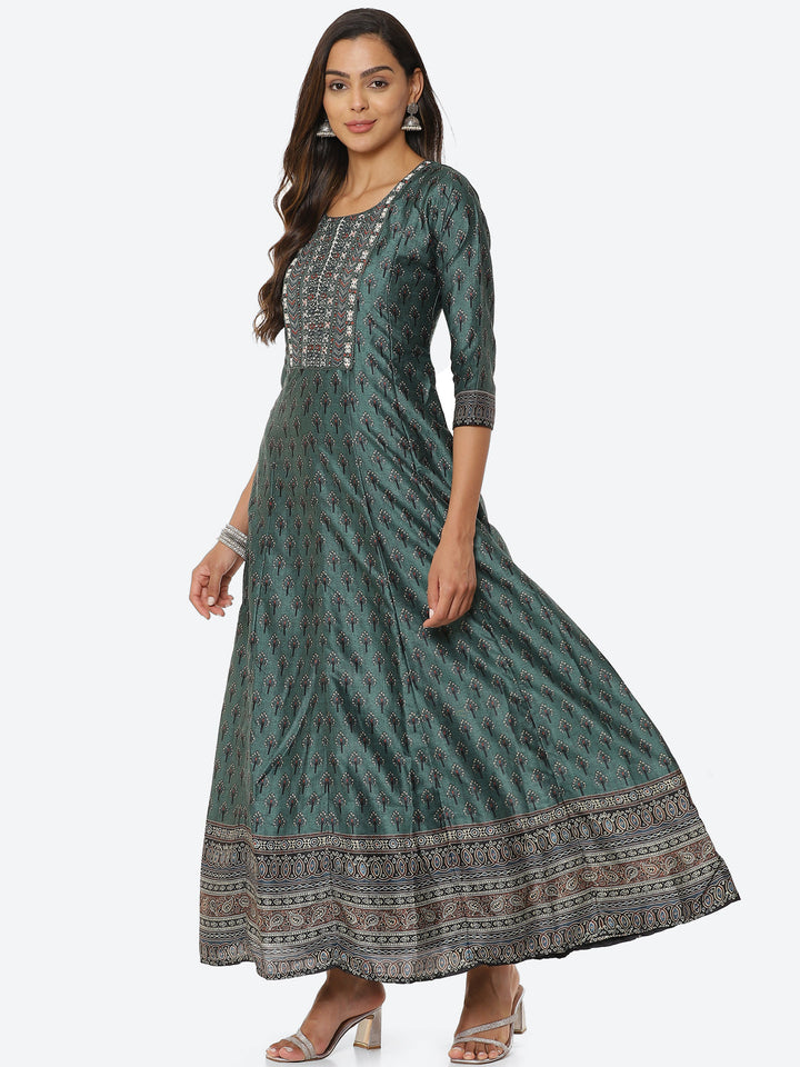 Mirror Neck Embroidered Printed Handloom Kurta