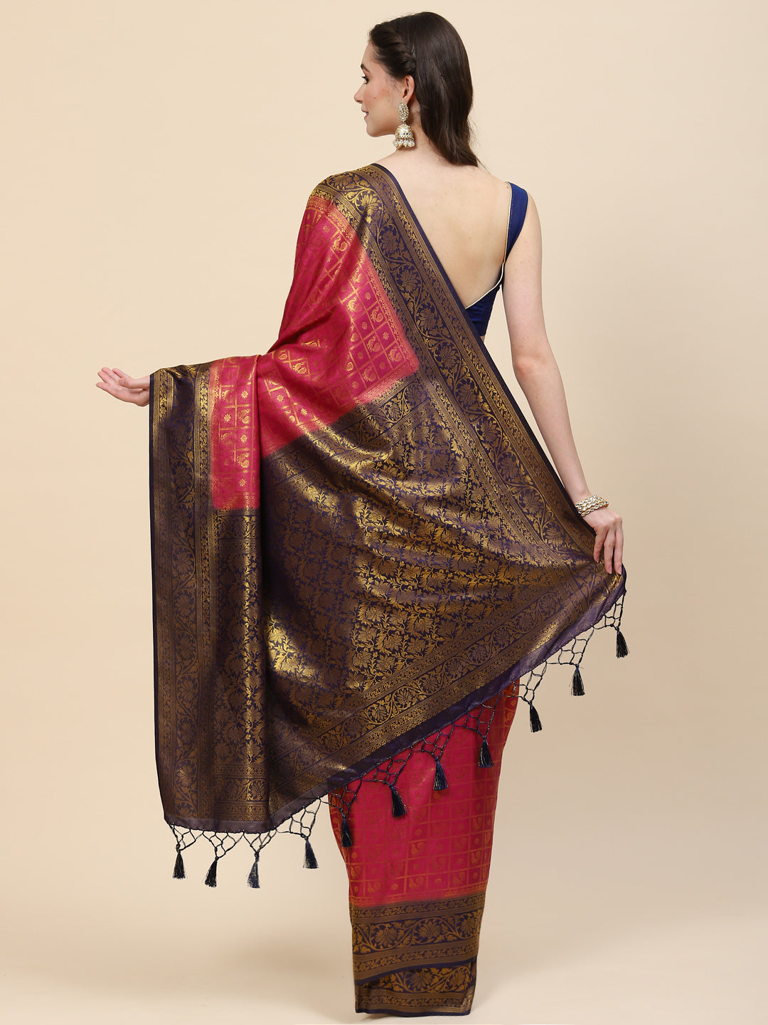 Zari Jaal Handloom Woven Saree