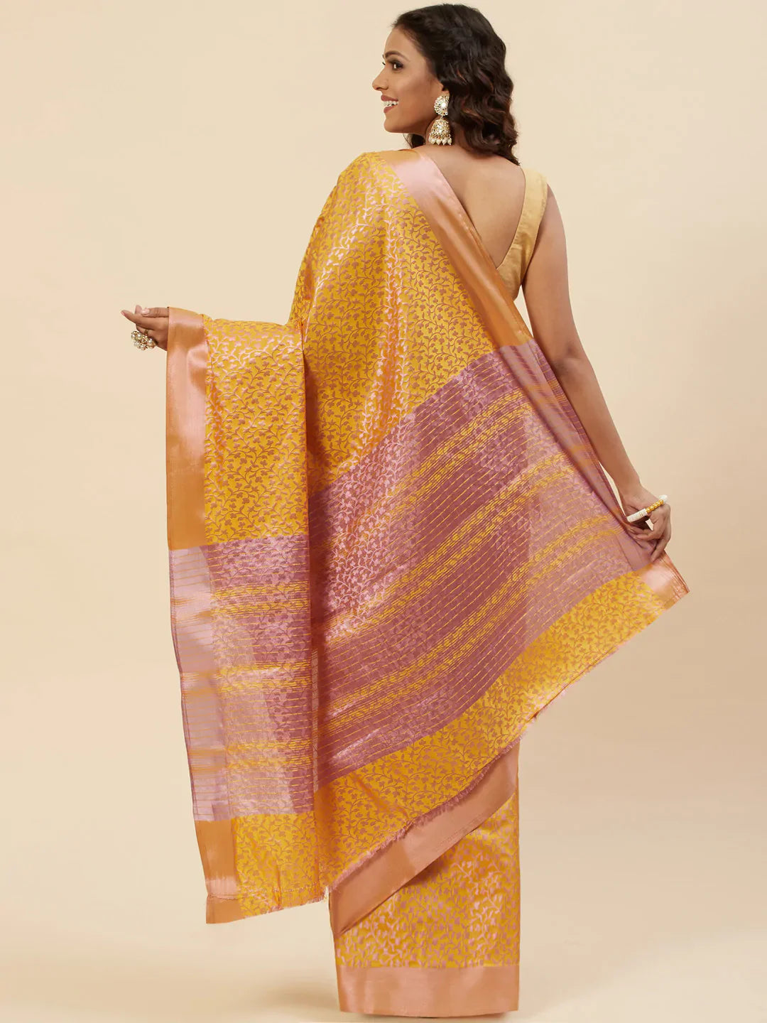 Jacquard Zari Border Handloom Woven Saree