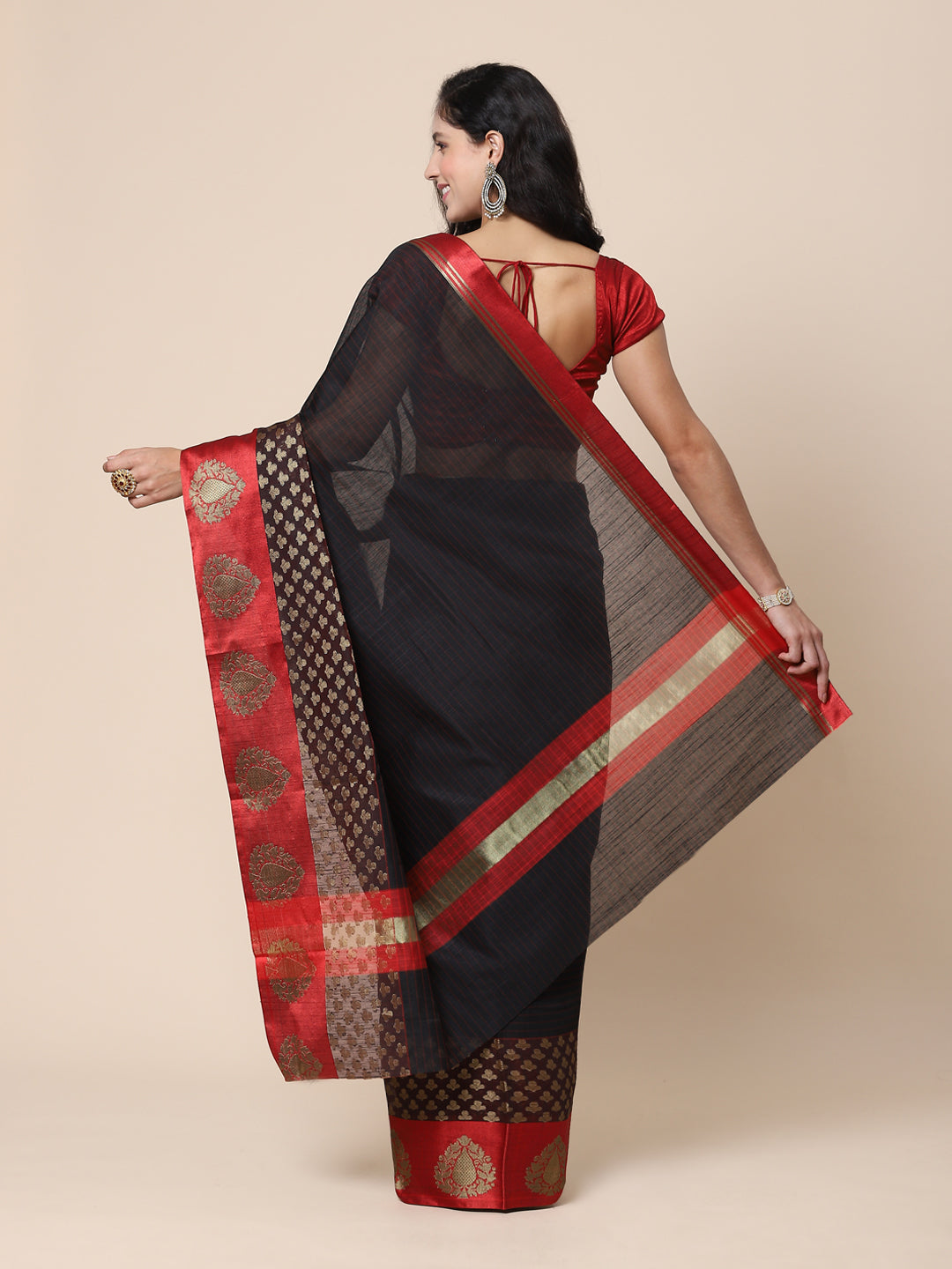 Zari Border Cotton Woven Saree