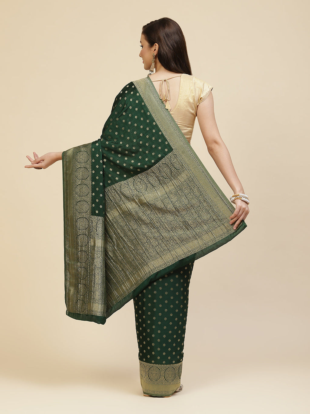 Zari Booti Crepe Plain Saree