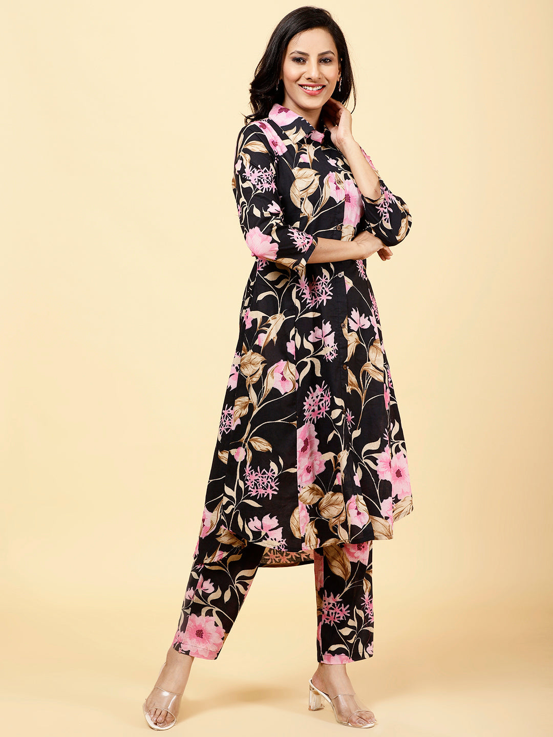 Floral Printed Cotton Kurta With Pants