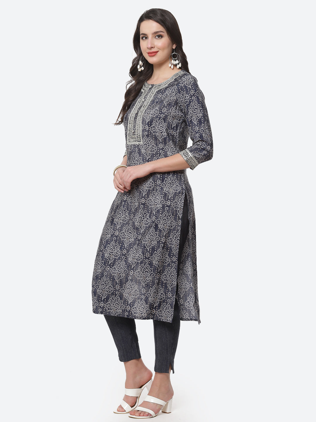 Bandhani Printed Zari Neck Cotton Kurti With Pant