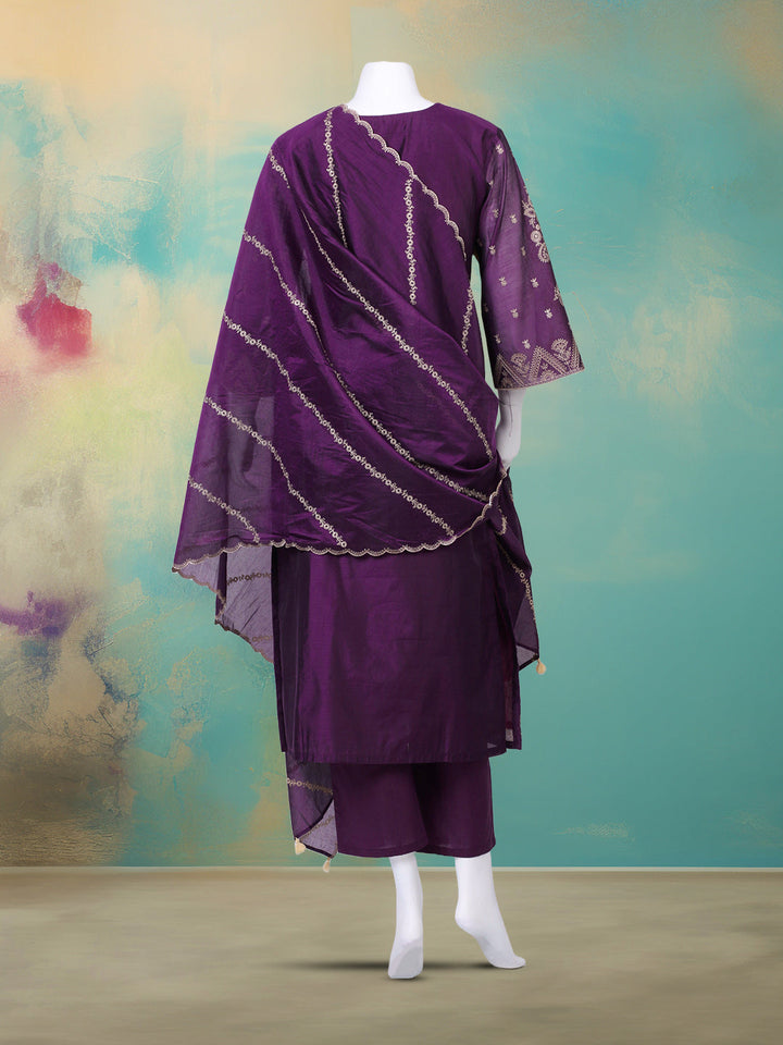 Embroidered Chanderi Kurta With Pant &amp; Dupatta