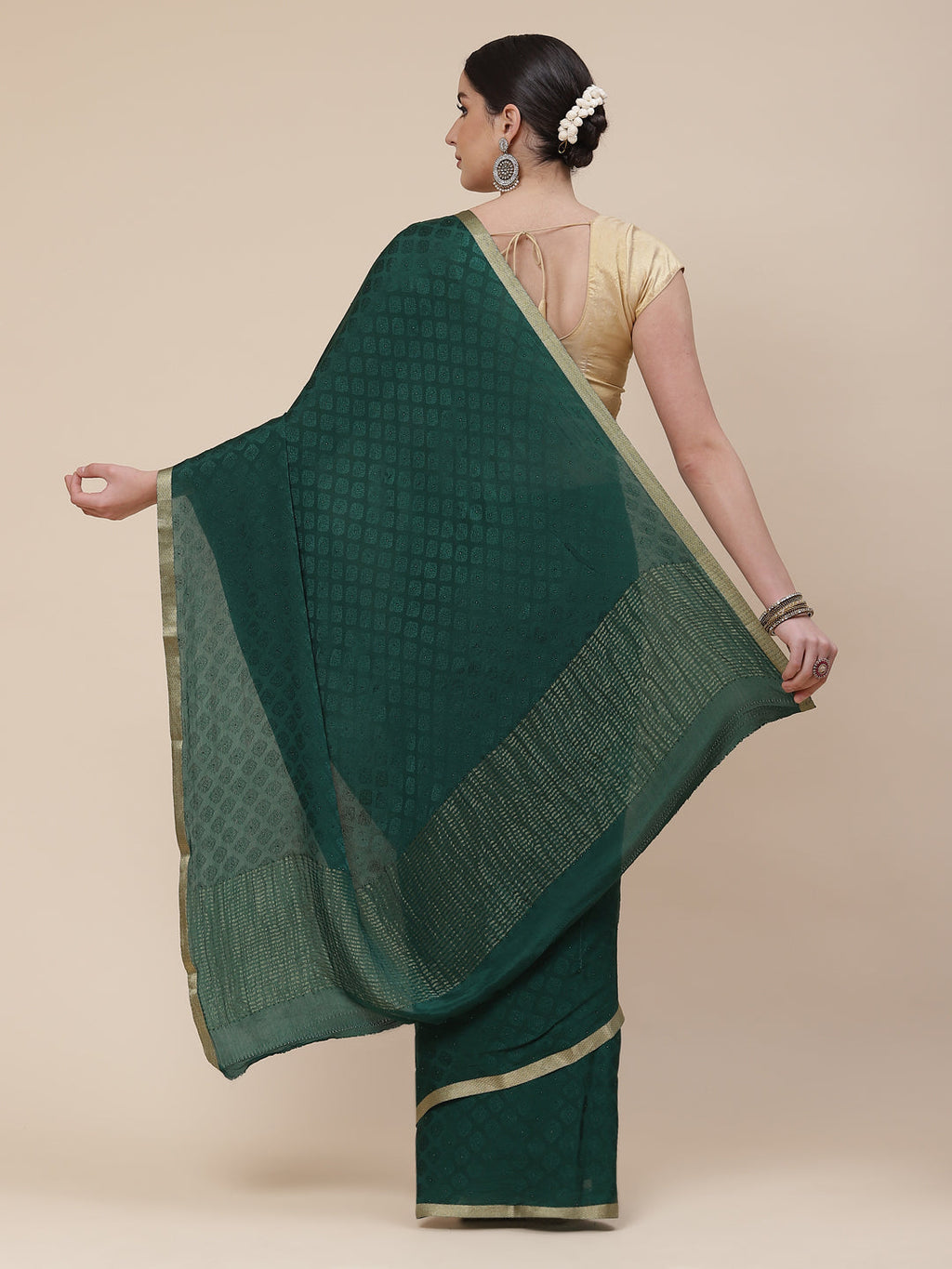 Piped Border Crepe Plain Saree