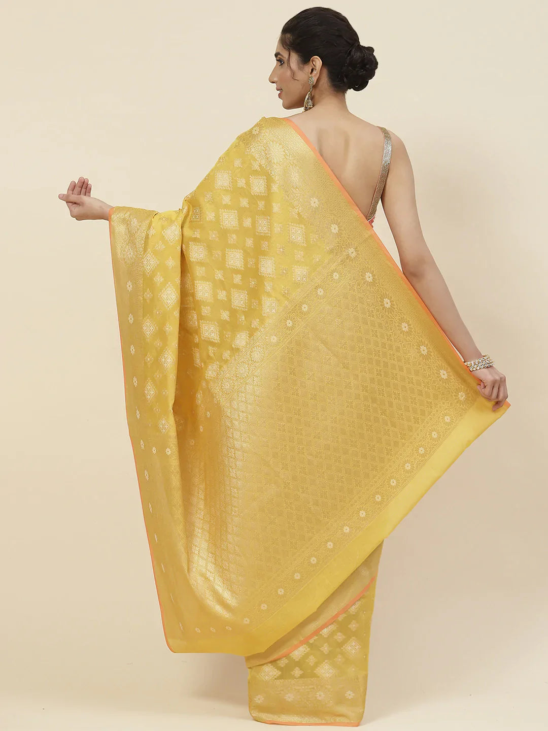 Zari Booti Cotton Woven Saree