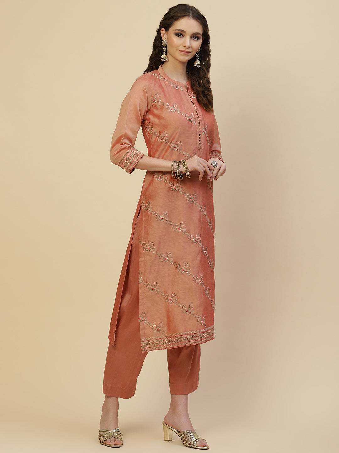 Zari Booti Cotton Kurta With Pants & Dupatta