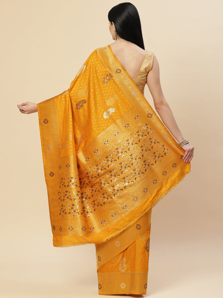 Zari Booti Handloom Woven Saree