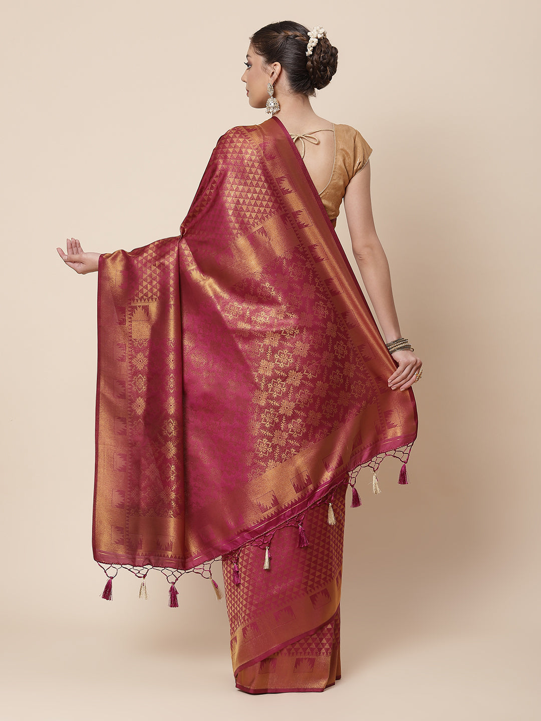 rocade Zari Jaal Art Handloom Woven Saree