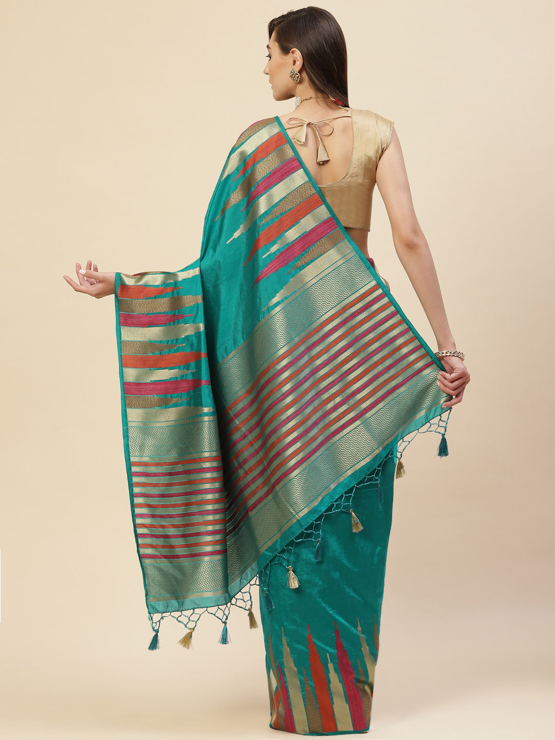 Plain Zari Border Handloom Woven Saree
