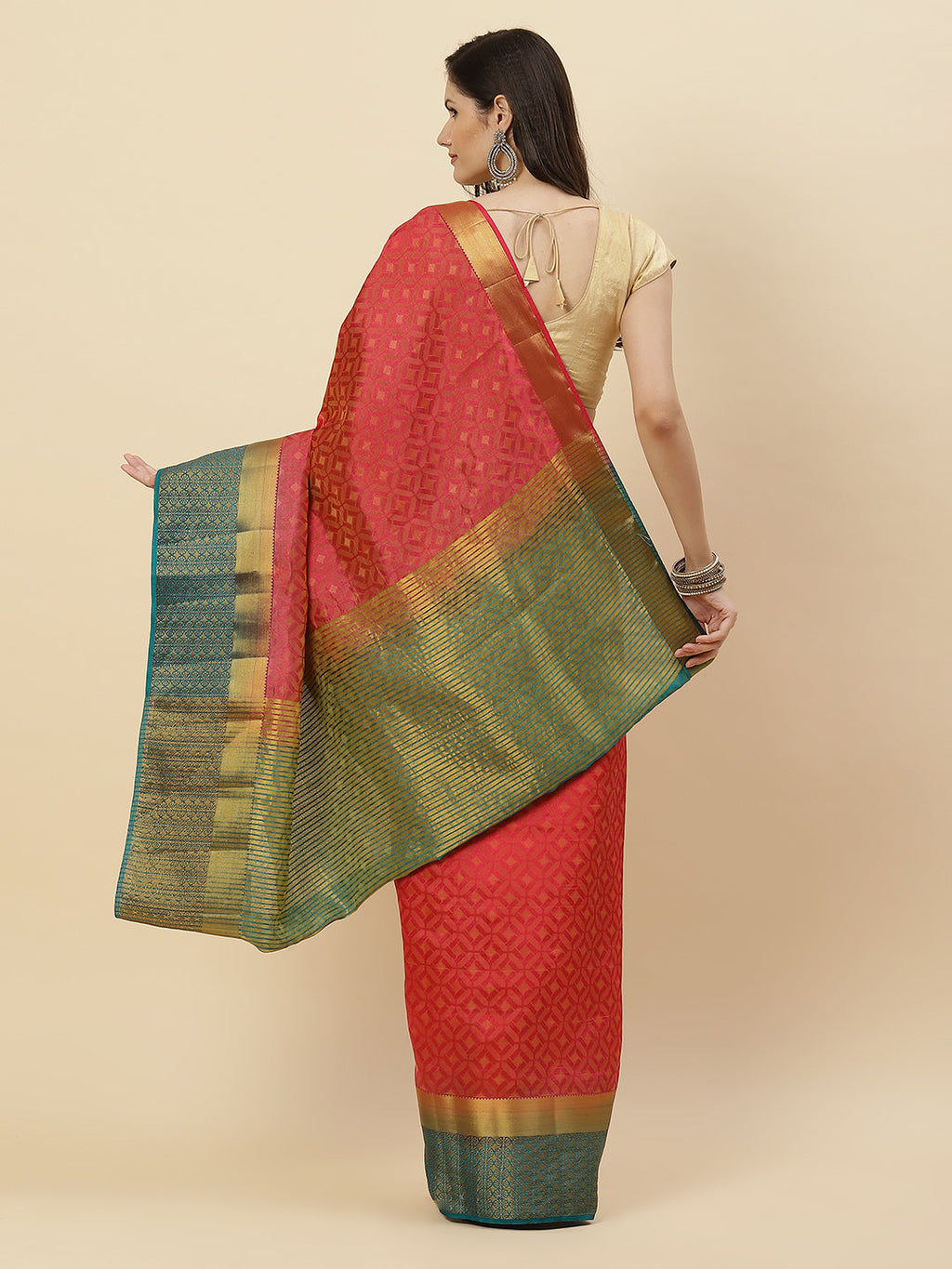Plain Zari Border Handloom Woven Saree