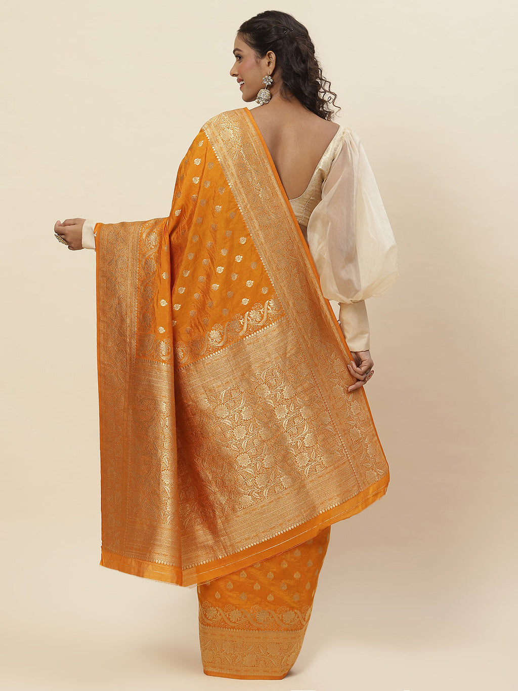 Zari Border Woven Handloom Saree