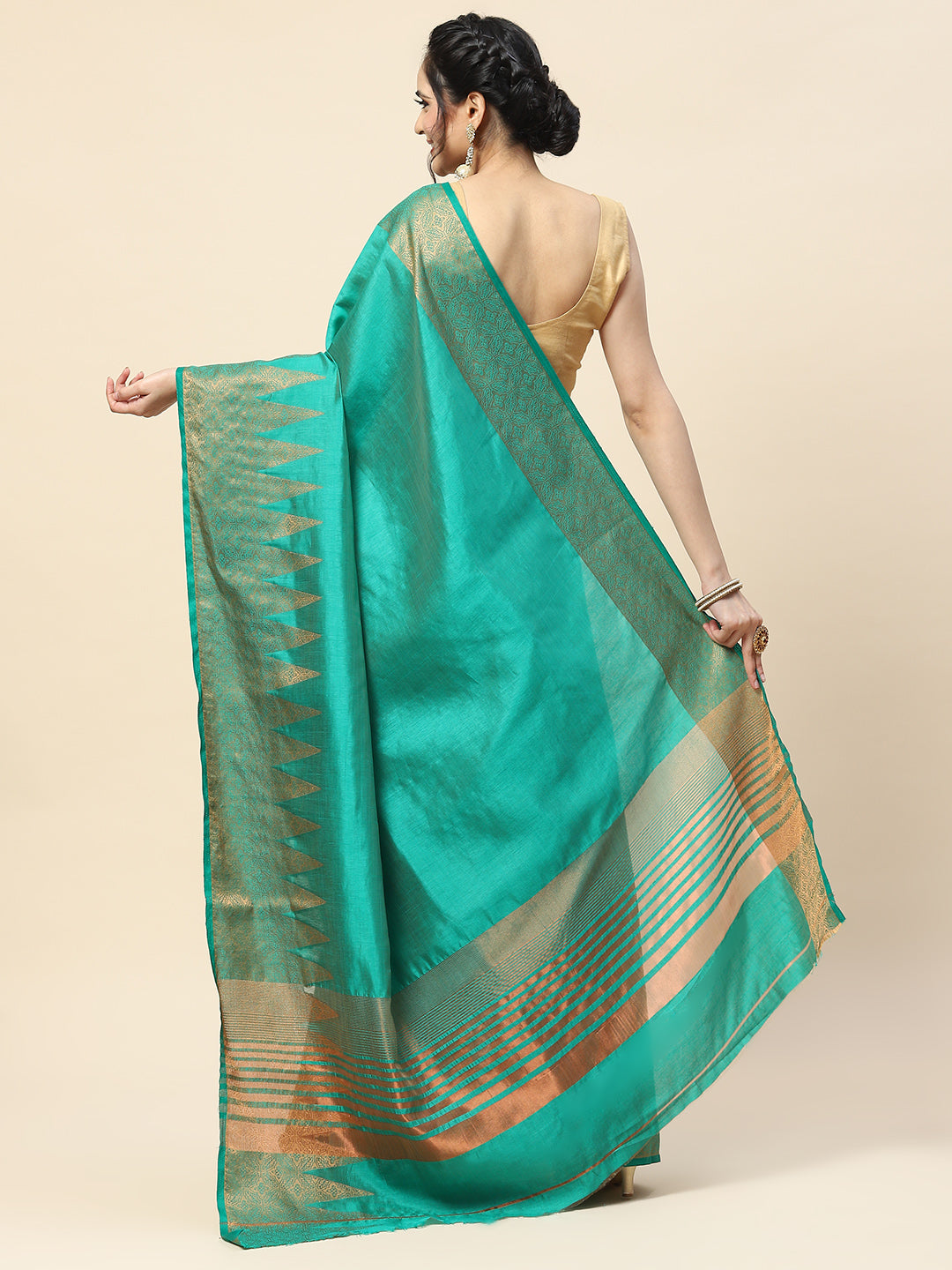 Plain Zari Border Handloom Woven Saree