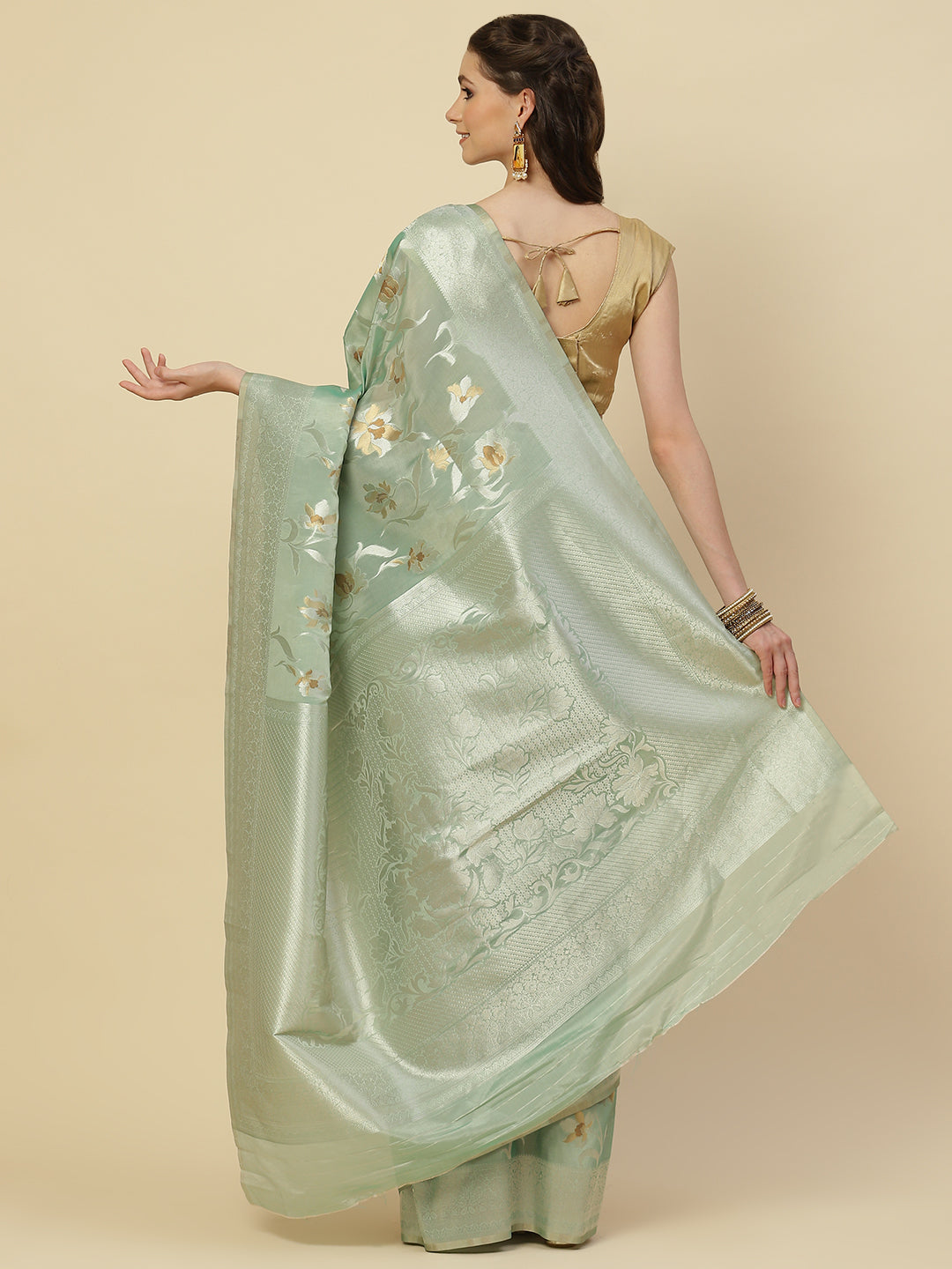 Floral Zari Jaal Organza Woven Saree