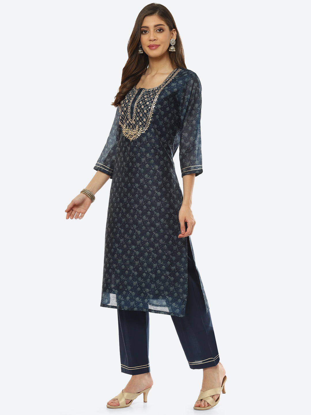 Gota Neck Printed Chanderi Kurta With Pant
