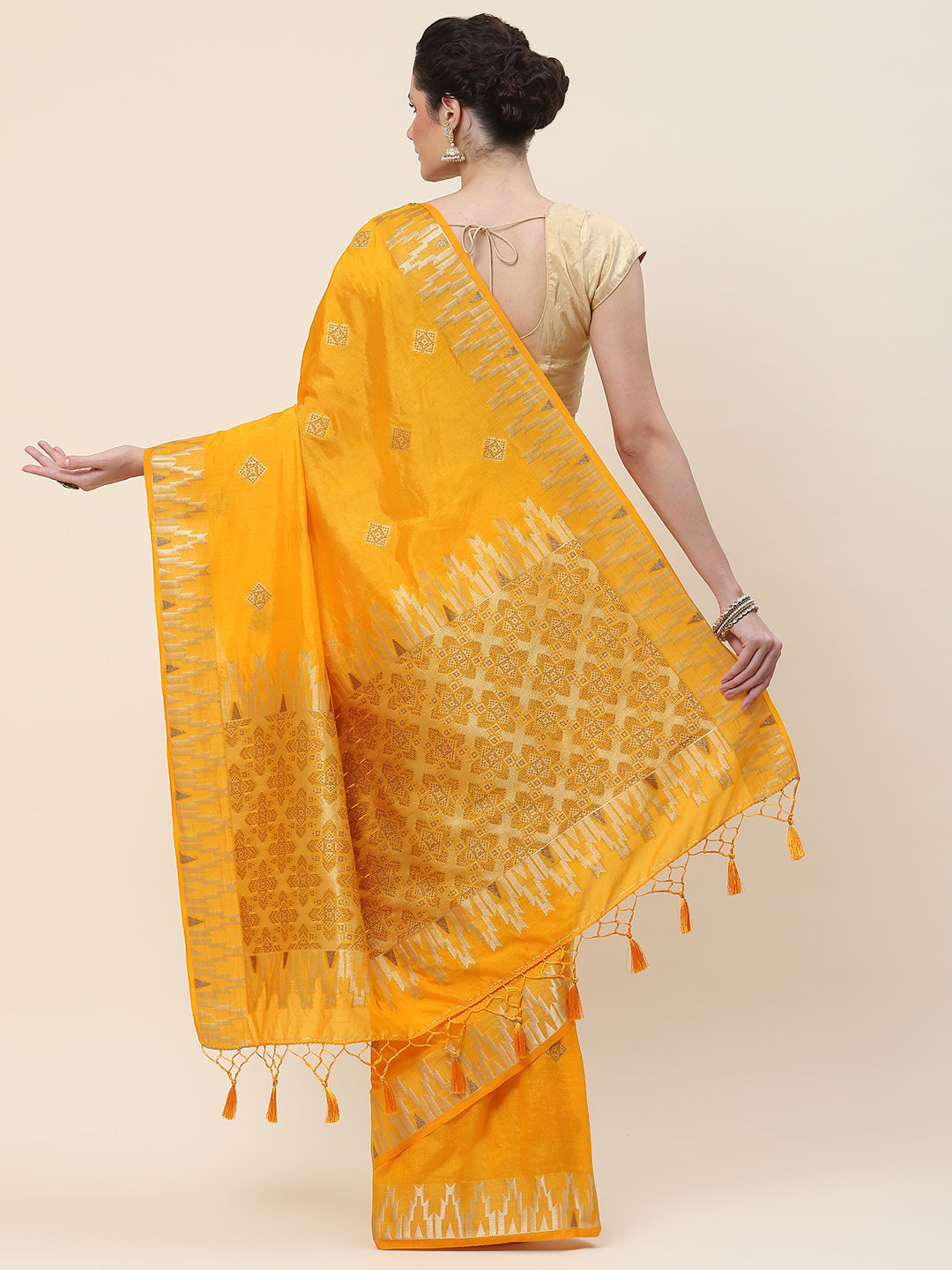 Zari Border Woven Handloom Saree