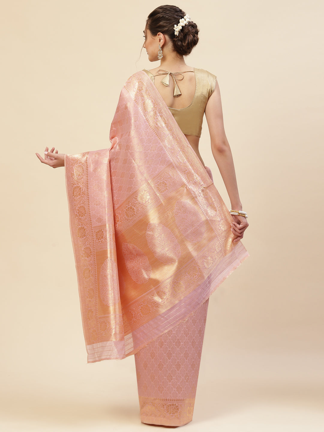 Zari Border Booti Cotton Woven Saree