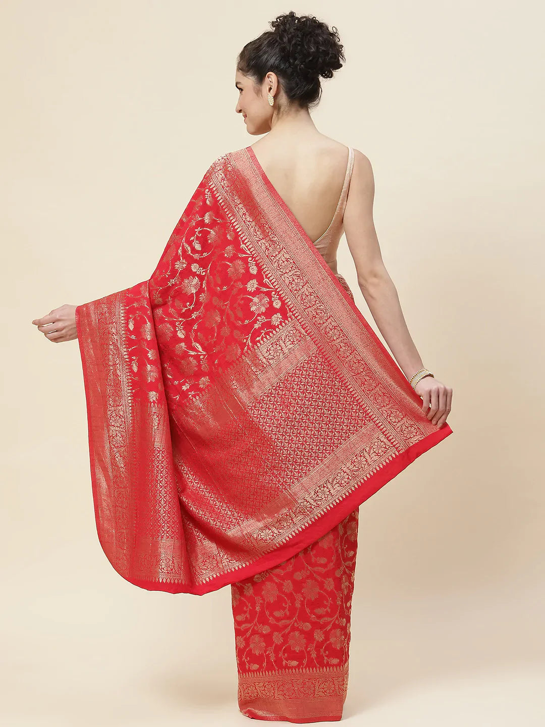 Floral Zari Jaal Tussar Plain Saree