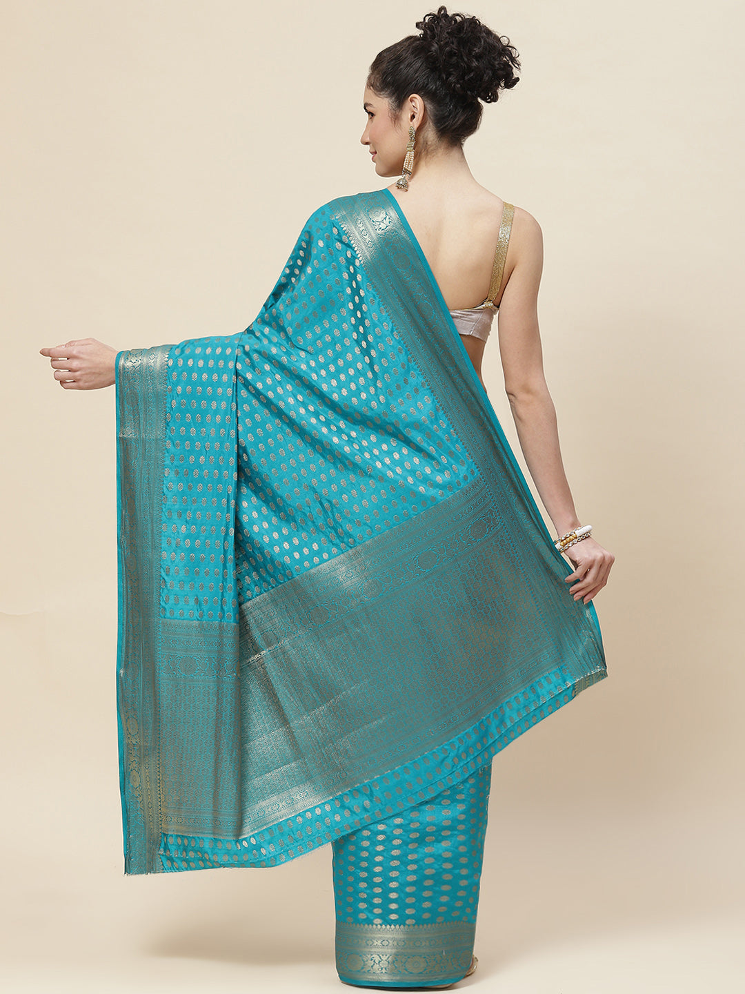 Zari Booti Handloom Woven Saree