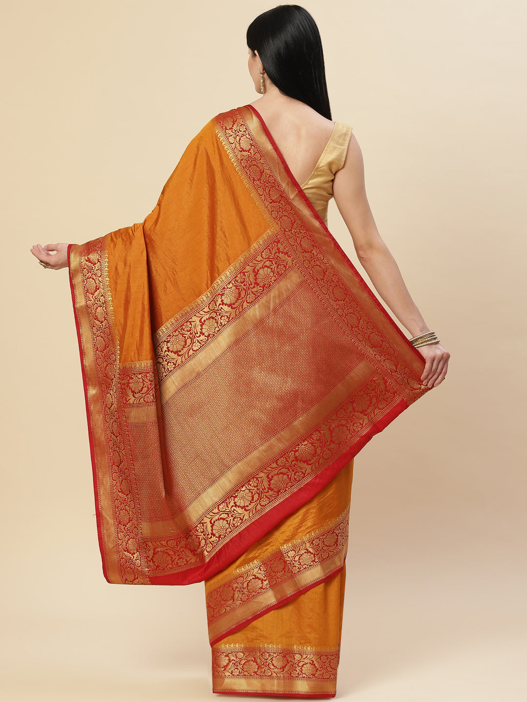 Plain Zari Border Handloom Woven Saree