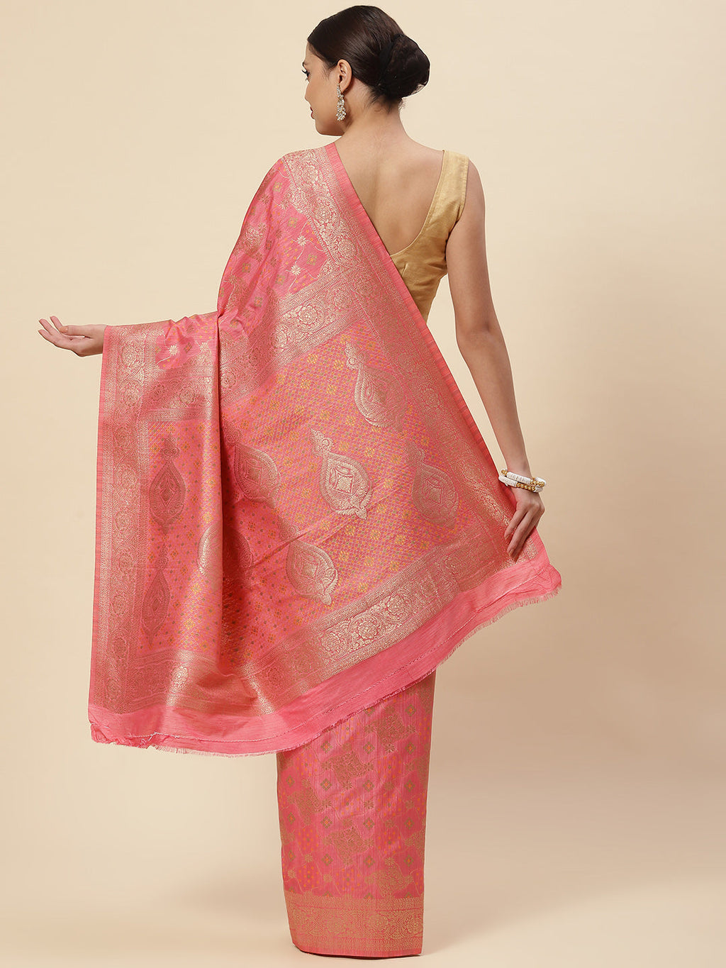 Zari Jaal Handloom Woven Saree