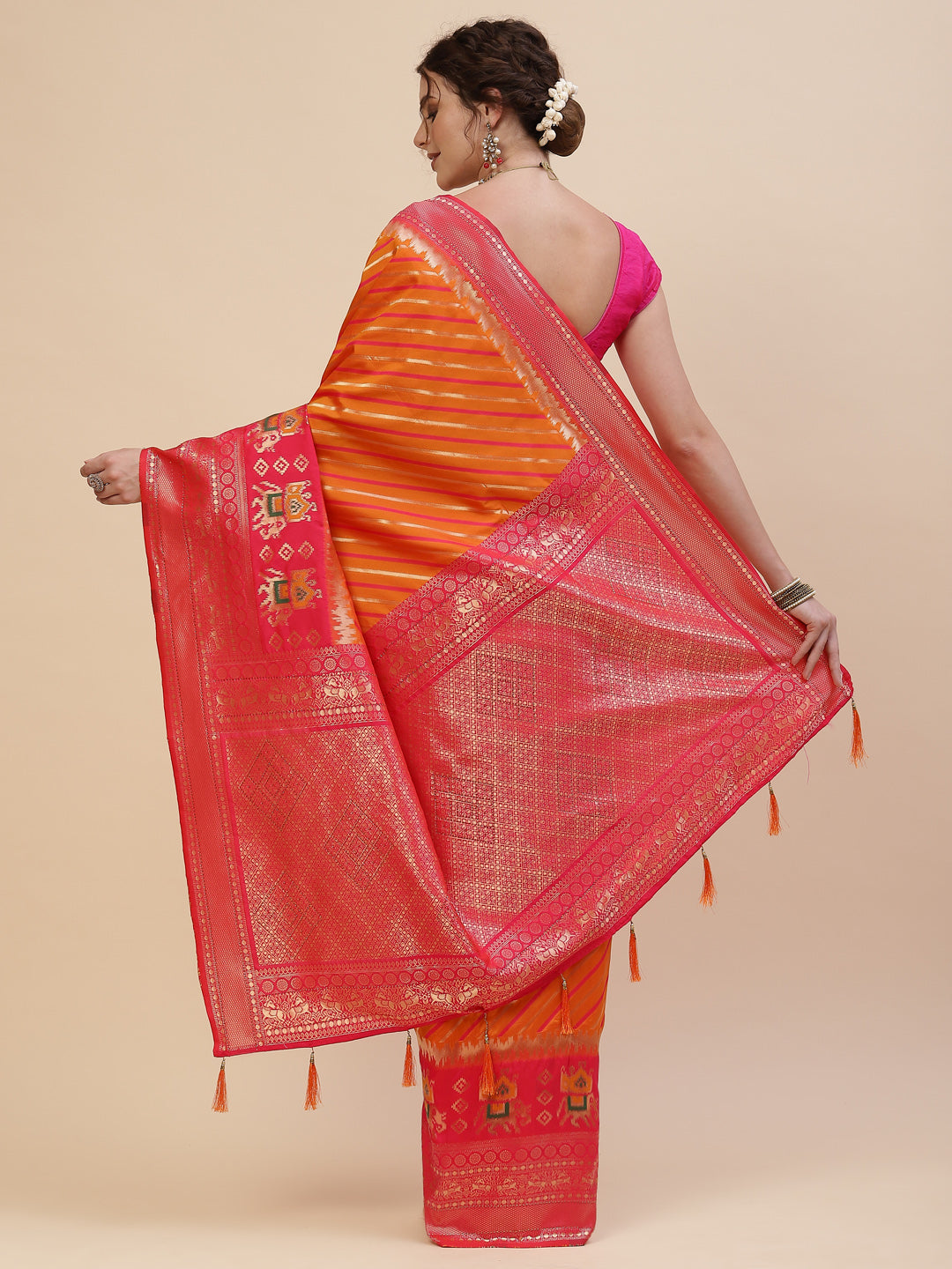 Stripes Jaal Banarasi Woven Saree