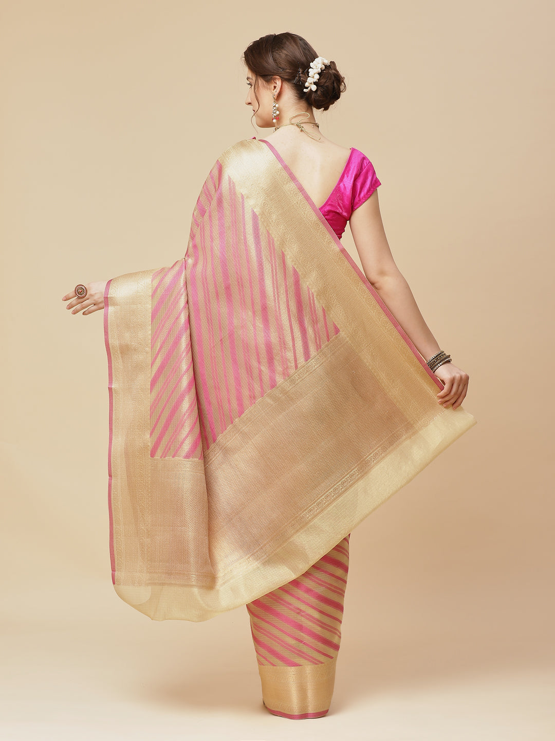 Zazri Border Cotton Woven Saree