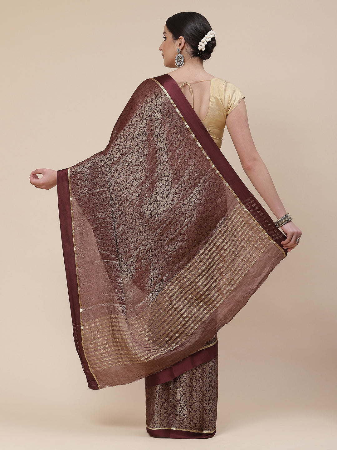 Light Brocade Georgette Plain Saree