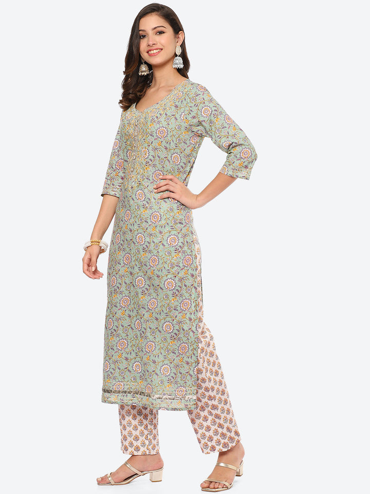 Resham Work Printed Cotton Kurta With Pant