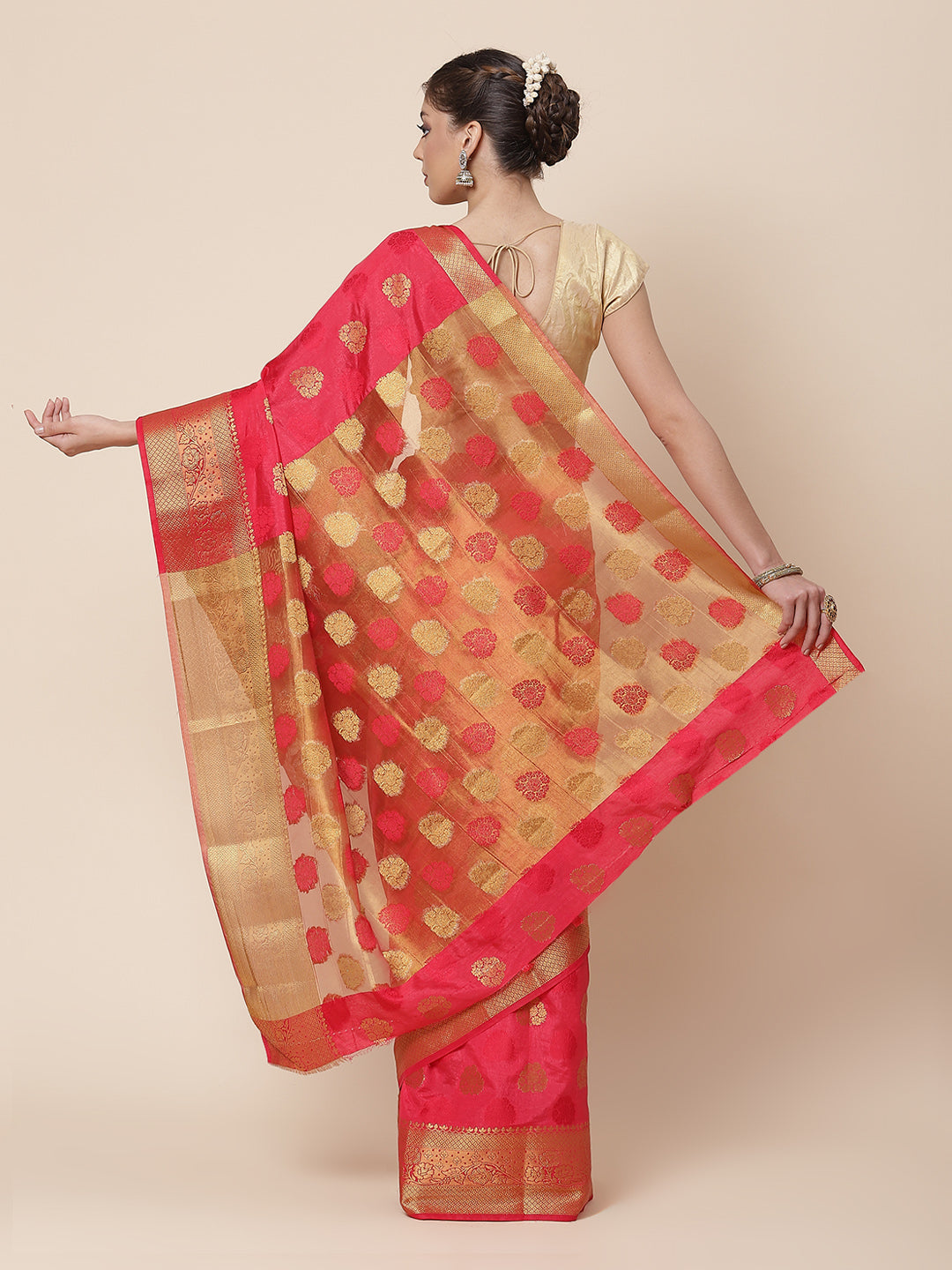 Zari Border Booti Art HAndloom Woven Saree
