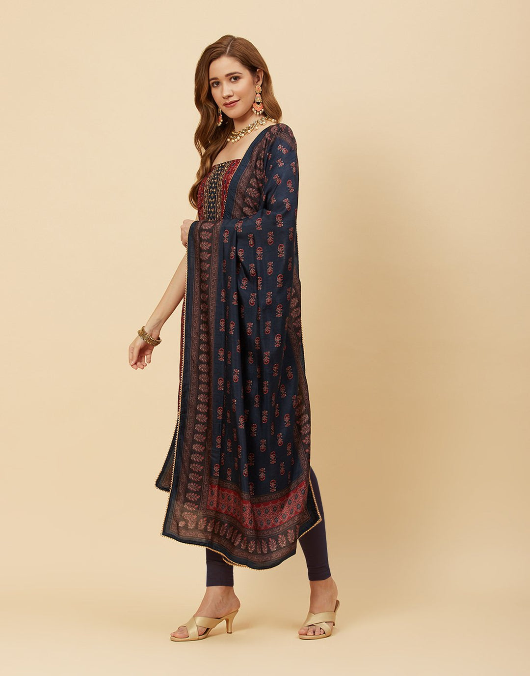 Printed Art Handloom Dupion Suit Piece