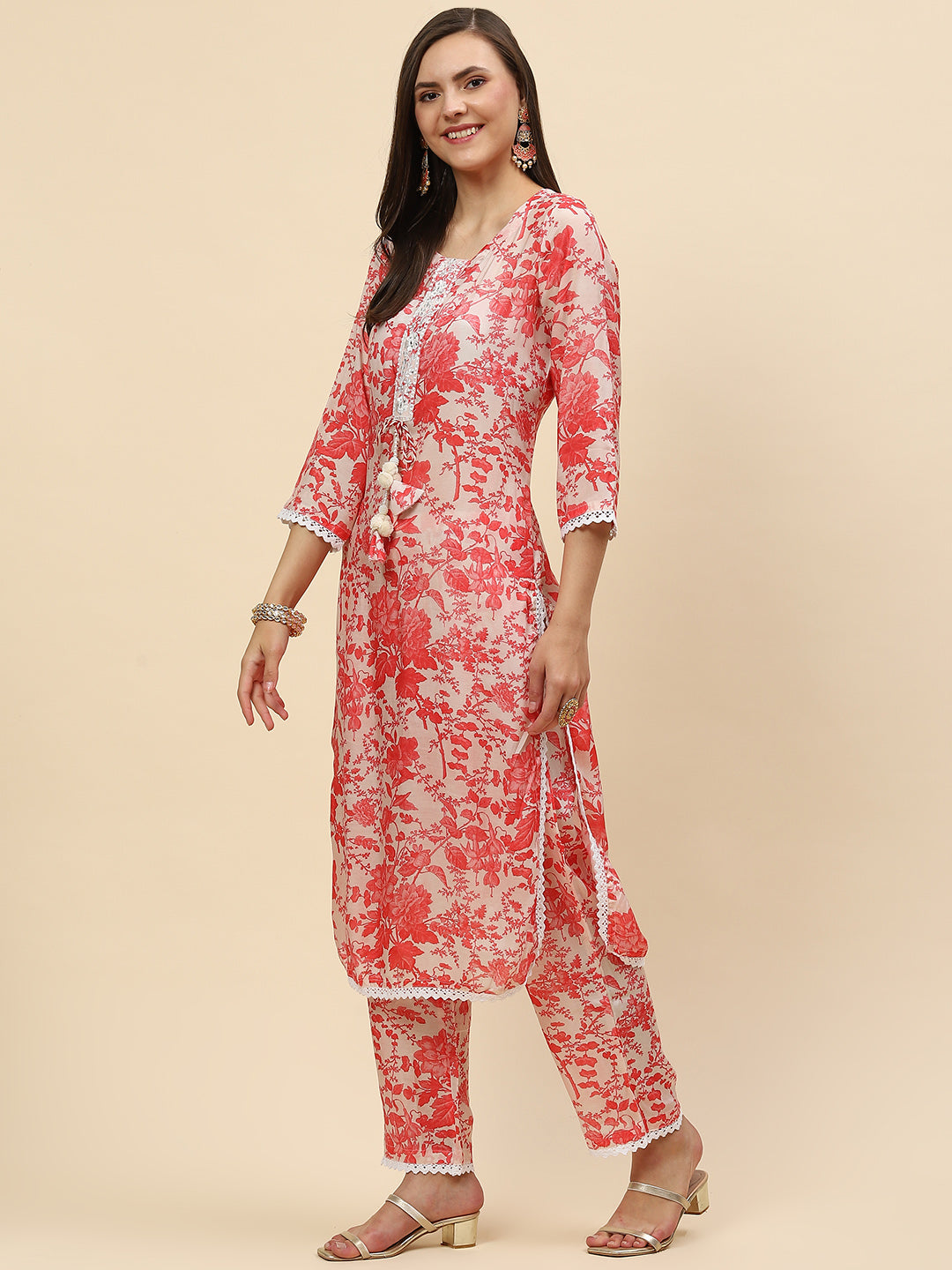 Floral Printed Muslin Kurta With Pants