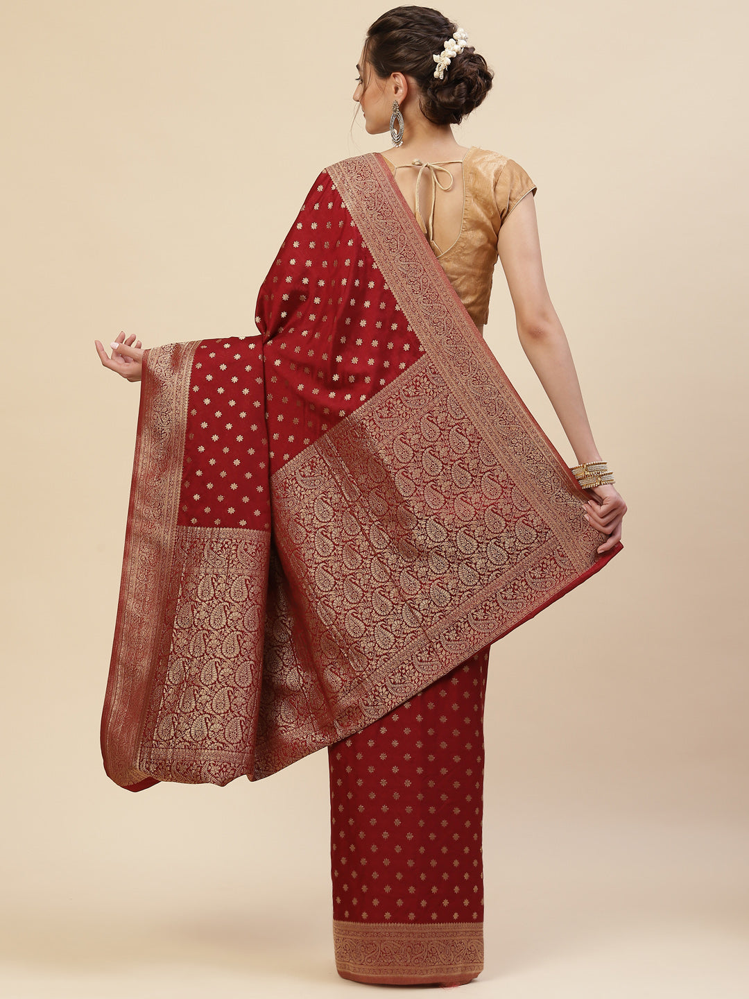 Zari Border Booti Georgette Plain Saree