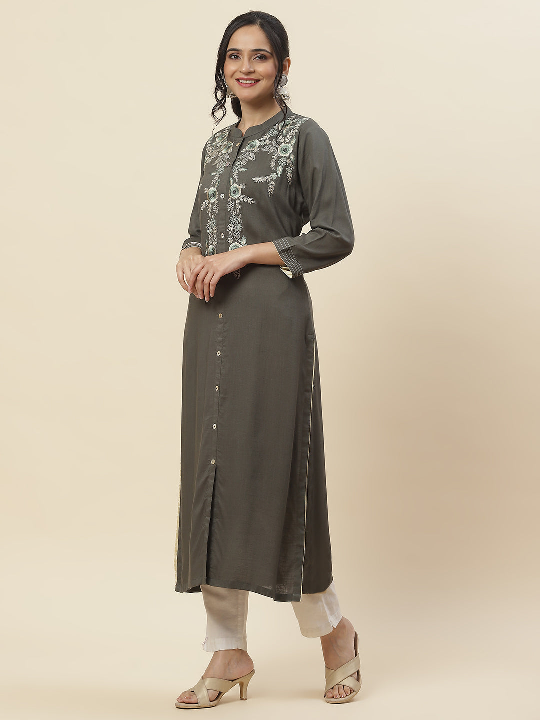 Neck Embroidered Cotton Kurta