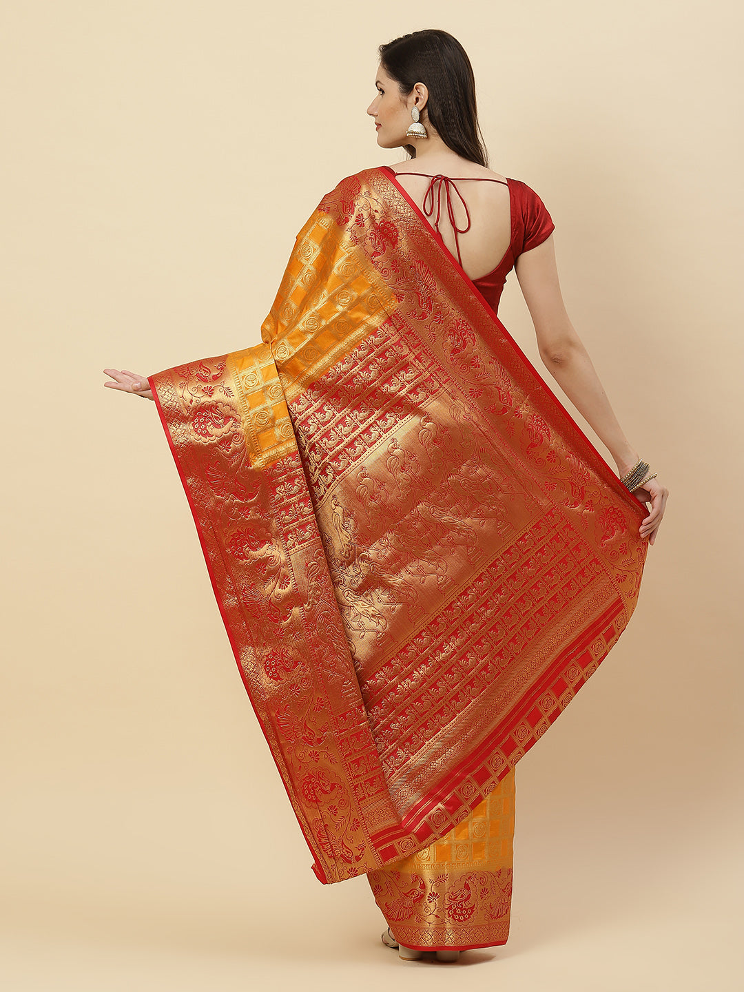 Zari Jaal Art Handloom Woven Saree