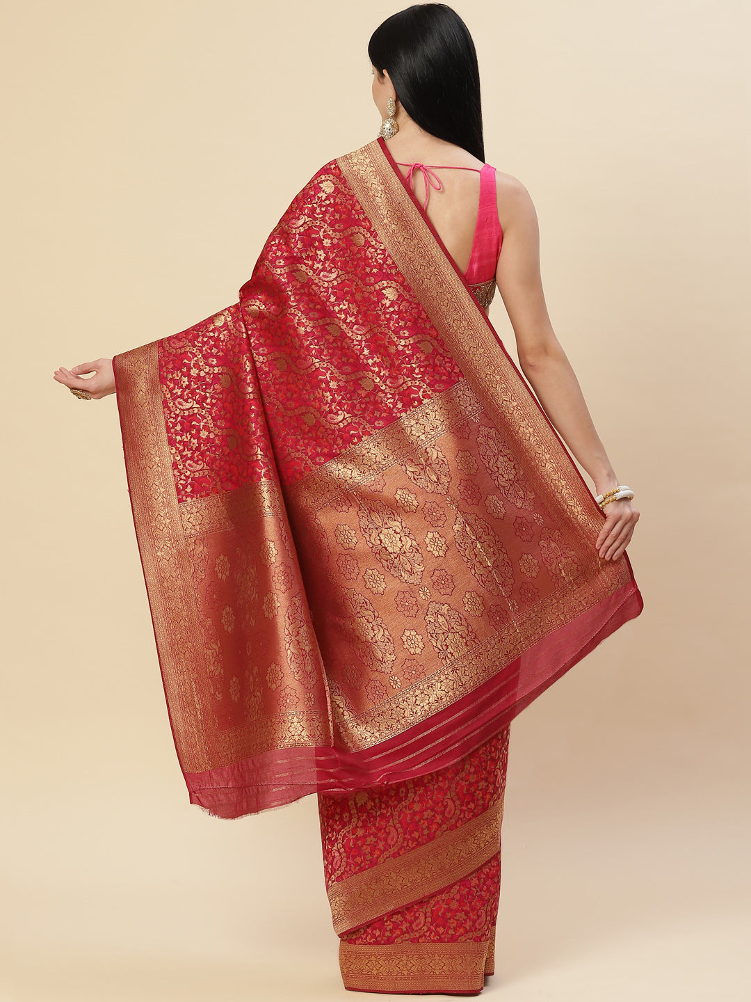 Zari Jaal Handloom Woven Saree